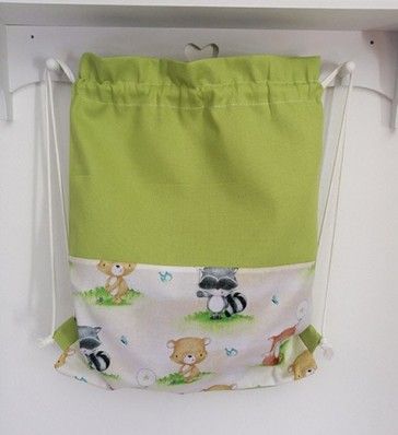sacca-asilo-con-nome-animali-del-bosco